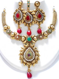 Polki Necklace Set